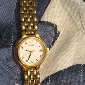 Seiko Ladies bracelet watch-vintage